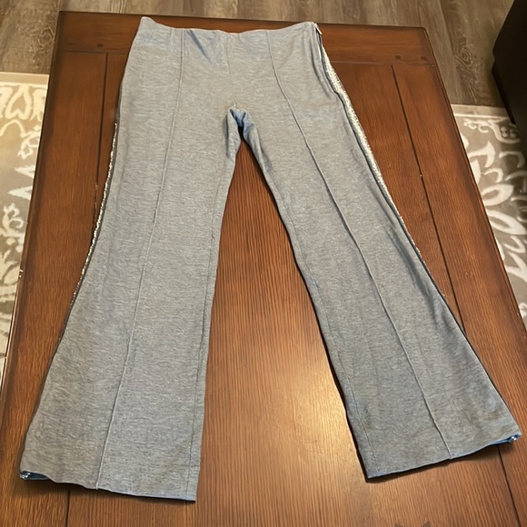 Vilagallo Knit Pant. Tuxedo stripe with pearl beads and sparkly thread. Size 38 - Picture 2 of 11